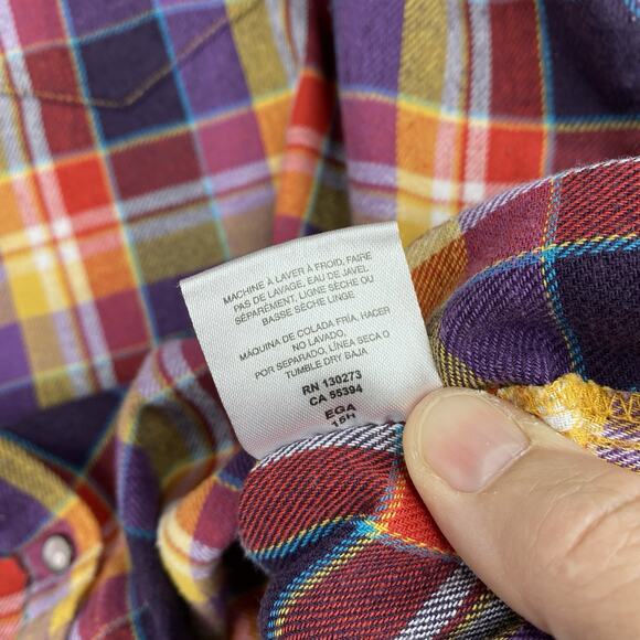 Wrangler Pearl Snap Shirt Womens XL Multi Color Plaid Flannel Western Cowgirl - Picture 8 of 9
